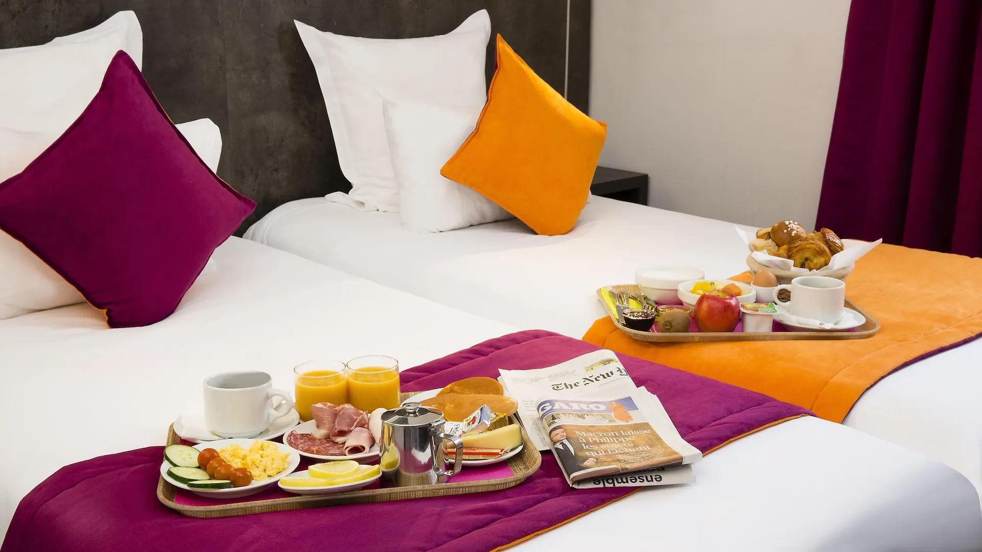 Hotel Du Plat D'Etain Paris 3*,