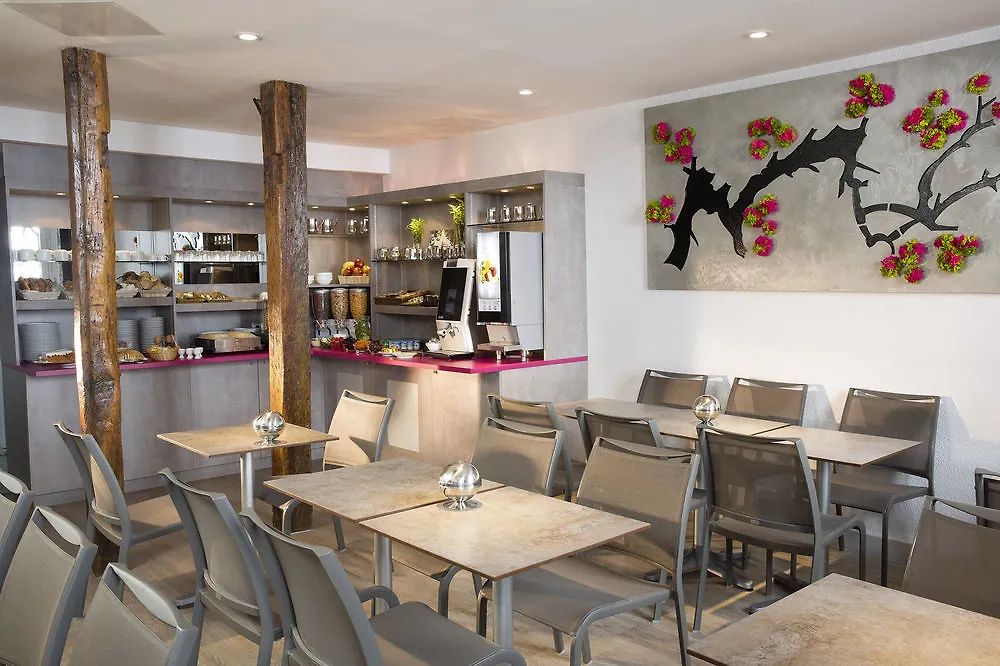 Hotel Du Plat D'Etain Paris 3*,